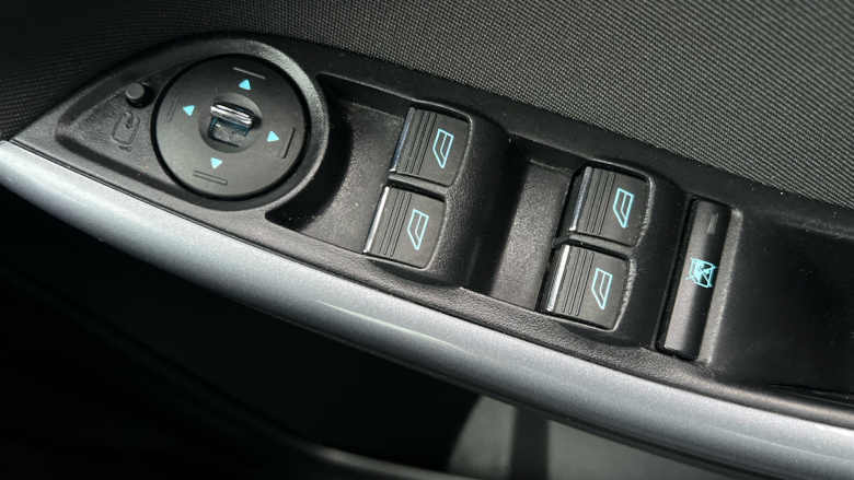 Ford Focus 1.0 125 EcoBoost Titanium 5dr Petrol Hatchback